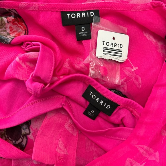 Torrid Maxi Chiffon Dress Size 0(Large) Skull Print NWT - Picture 7 of 9